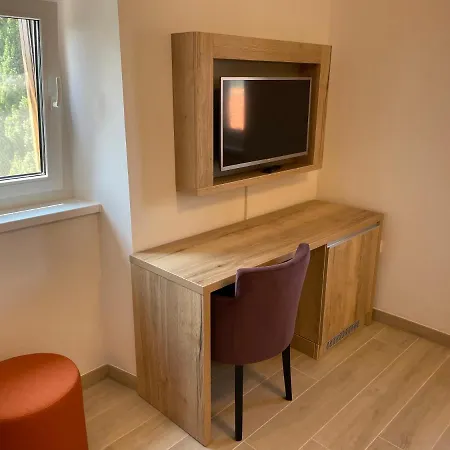 Sanela Appartement *