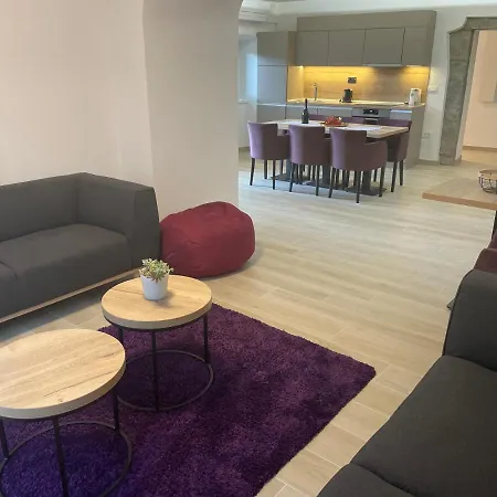 Sanela Apartment *