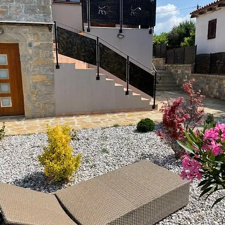 Appartement Sanela Pobegi