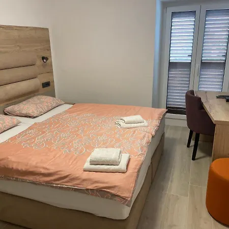 Sanela Apartament