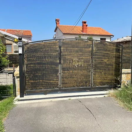 Sanela Appartement *